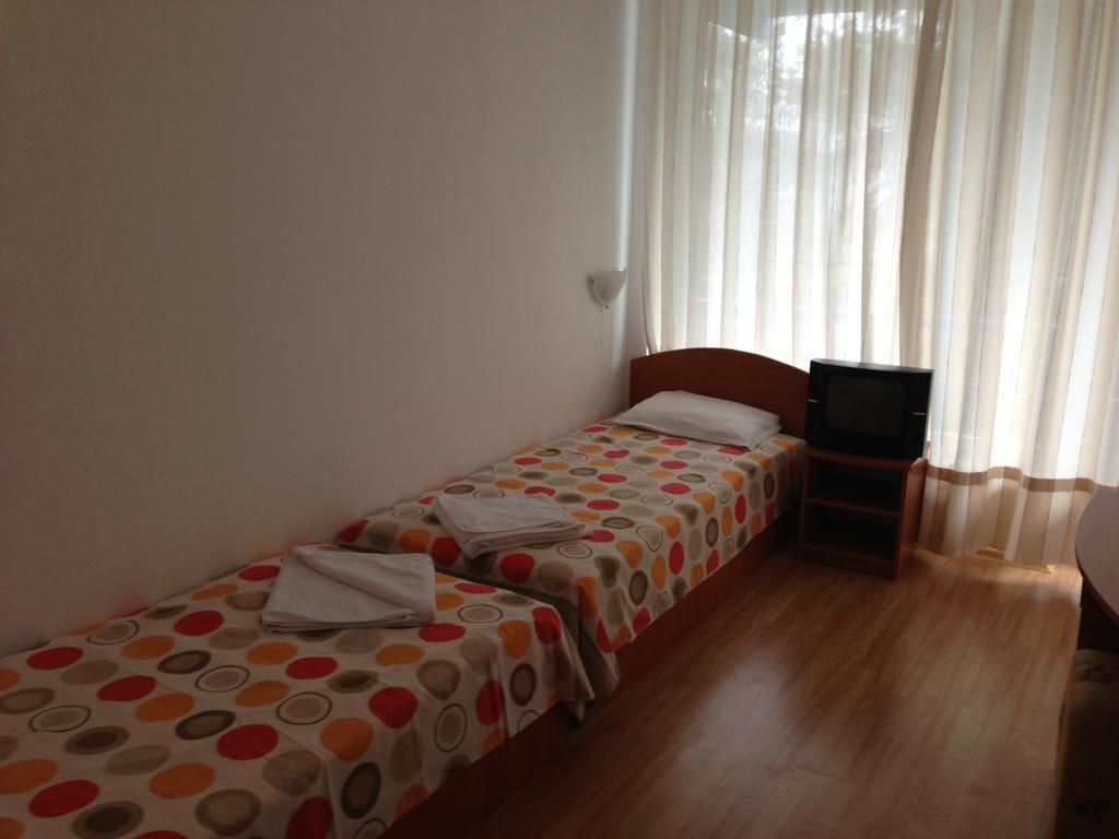 Diana Hotel Golden Sands Habitación foto